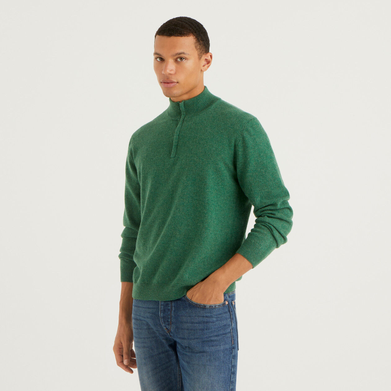 Dark green zip up sweater in 100 Merino wool Dark Green Benetton