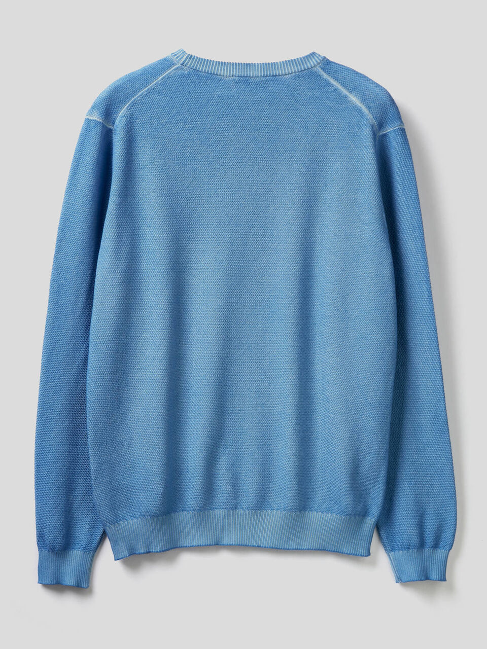 Crew neck sweater with V detail Men image number 2