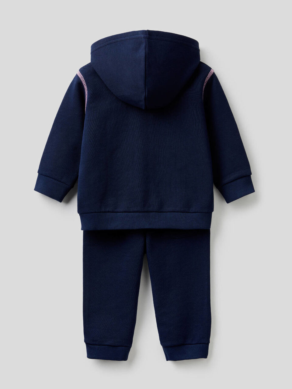 Sweat tracksuit in organic cotton image number 2