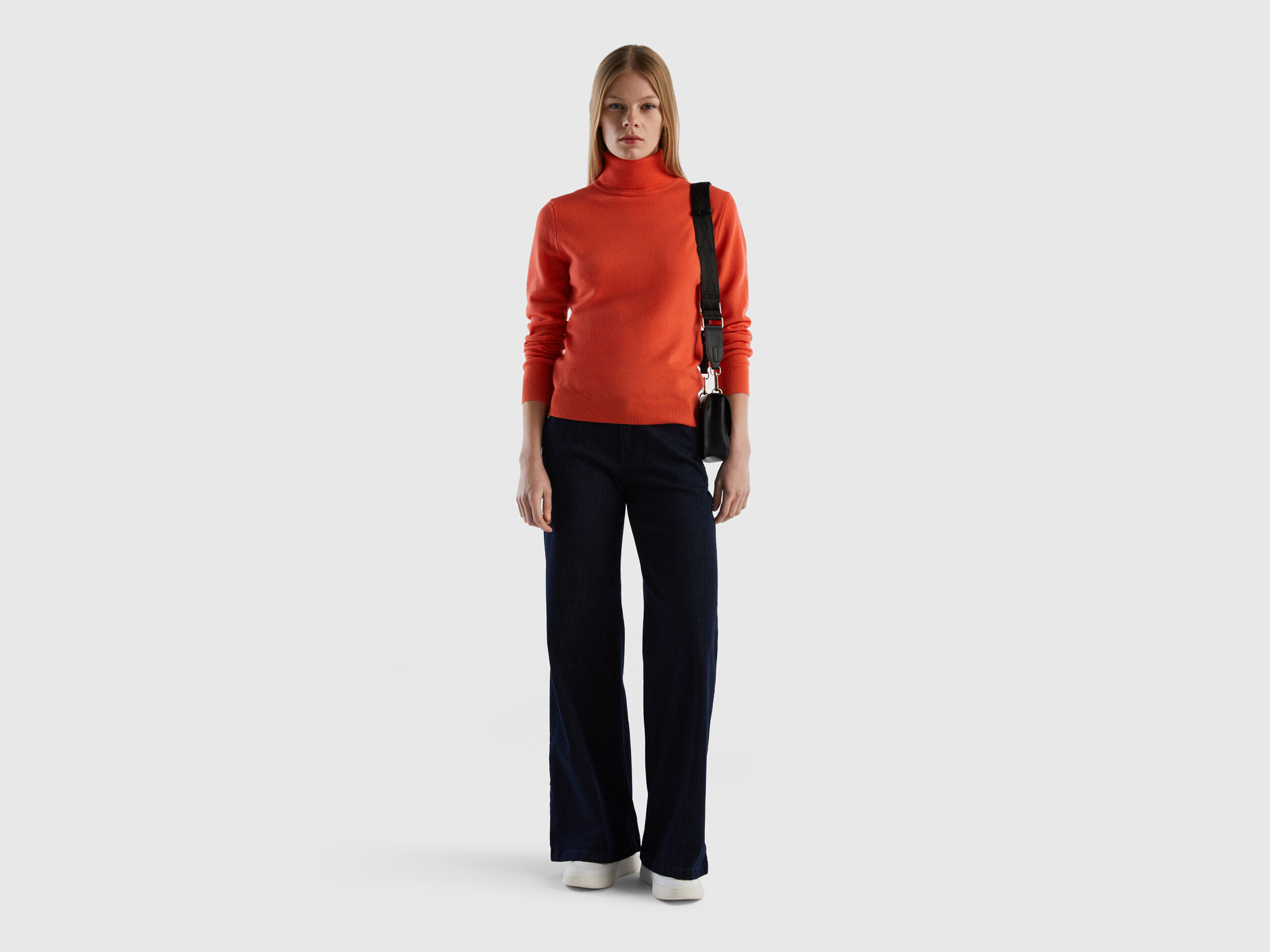 Coral new arrivals turtleneck sweater