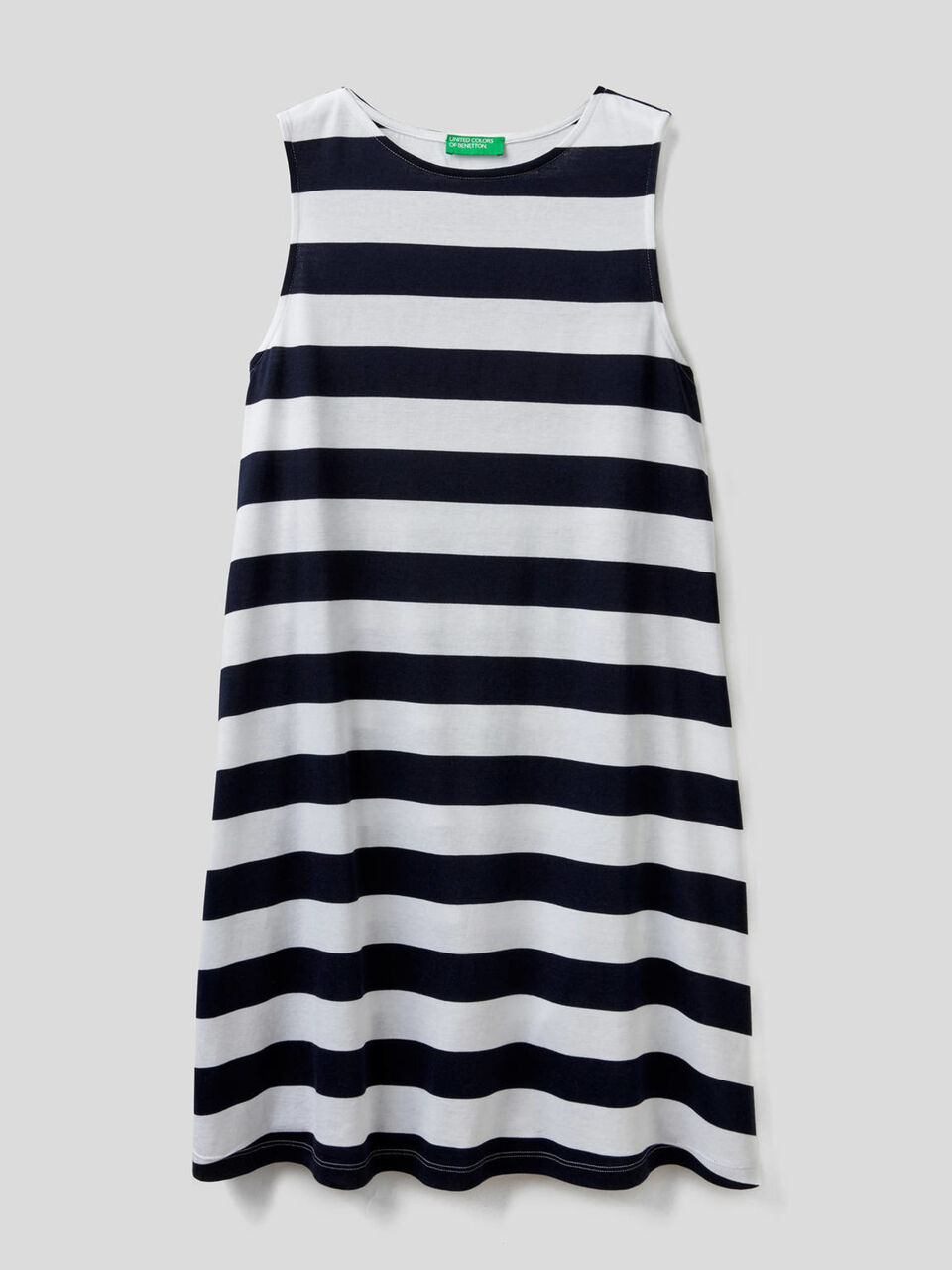 Vestido corto de rayas sin mangas image number 1