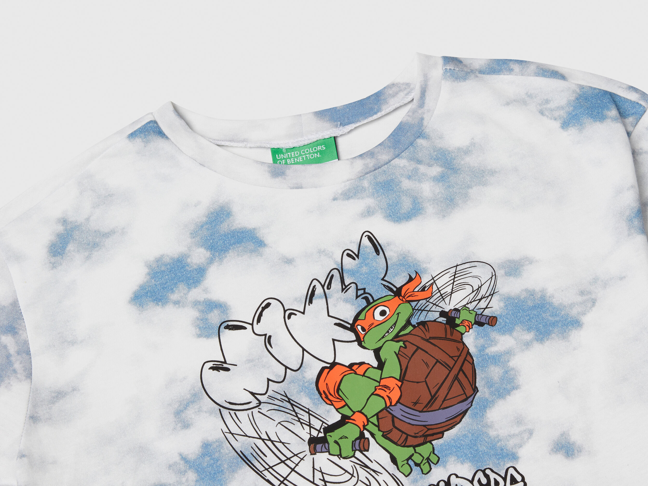 Teenage Mutant Ninja Turtles t-shirt ©2025 Viacom - Light