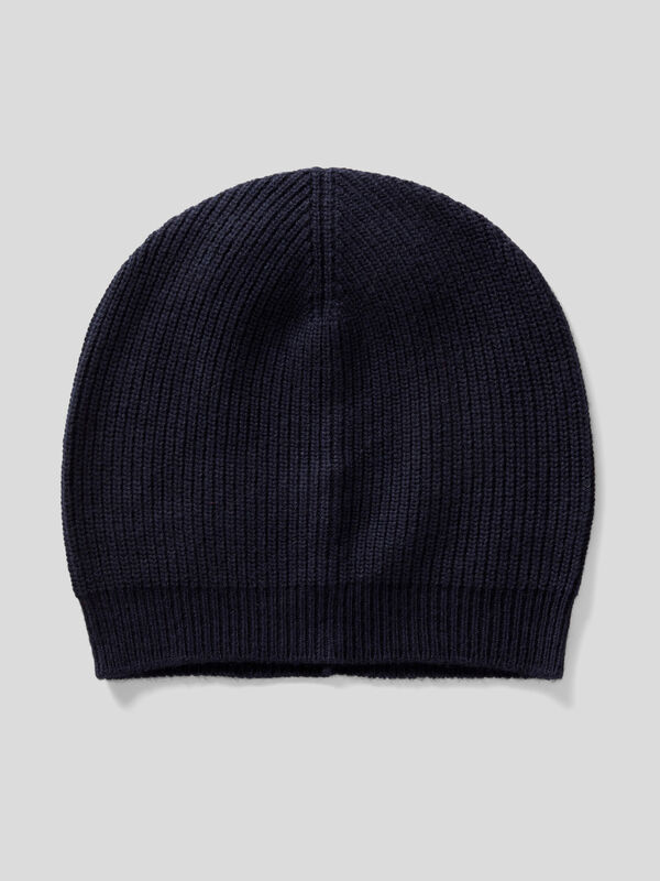 Hat in cashmere and wool blend Women
