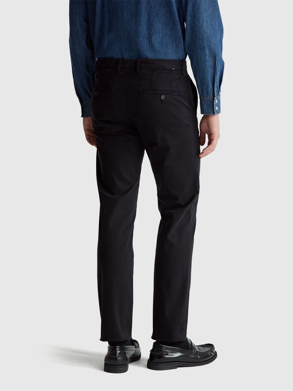 TROUSERS Men image number null