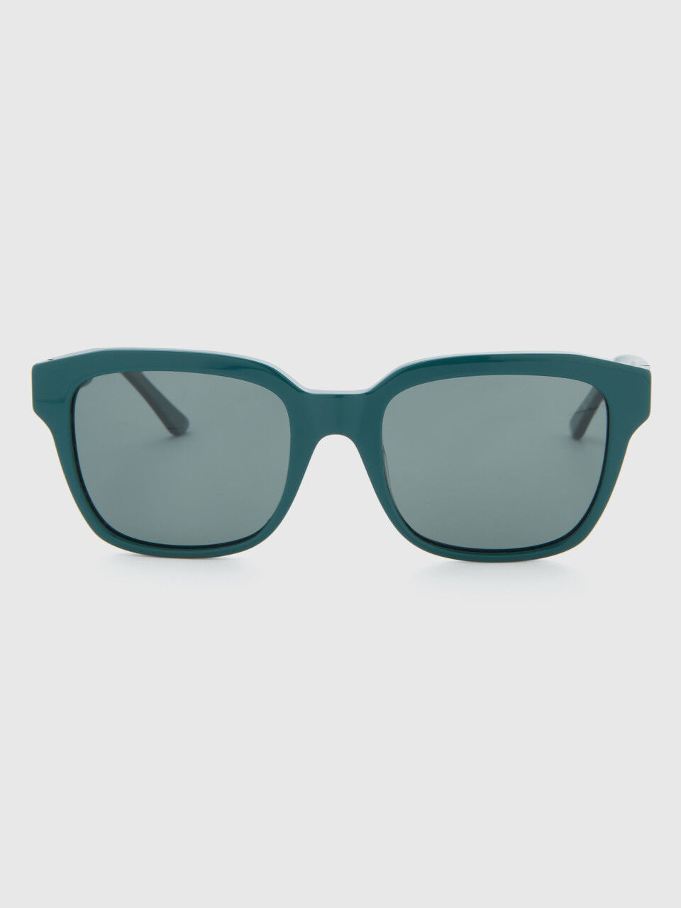 Benetton sunglasses india hotsell
