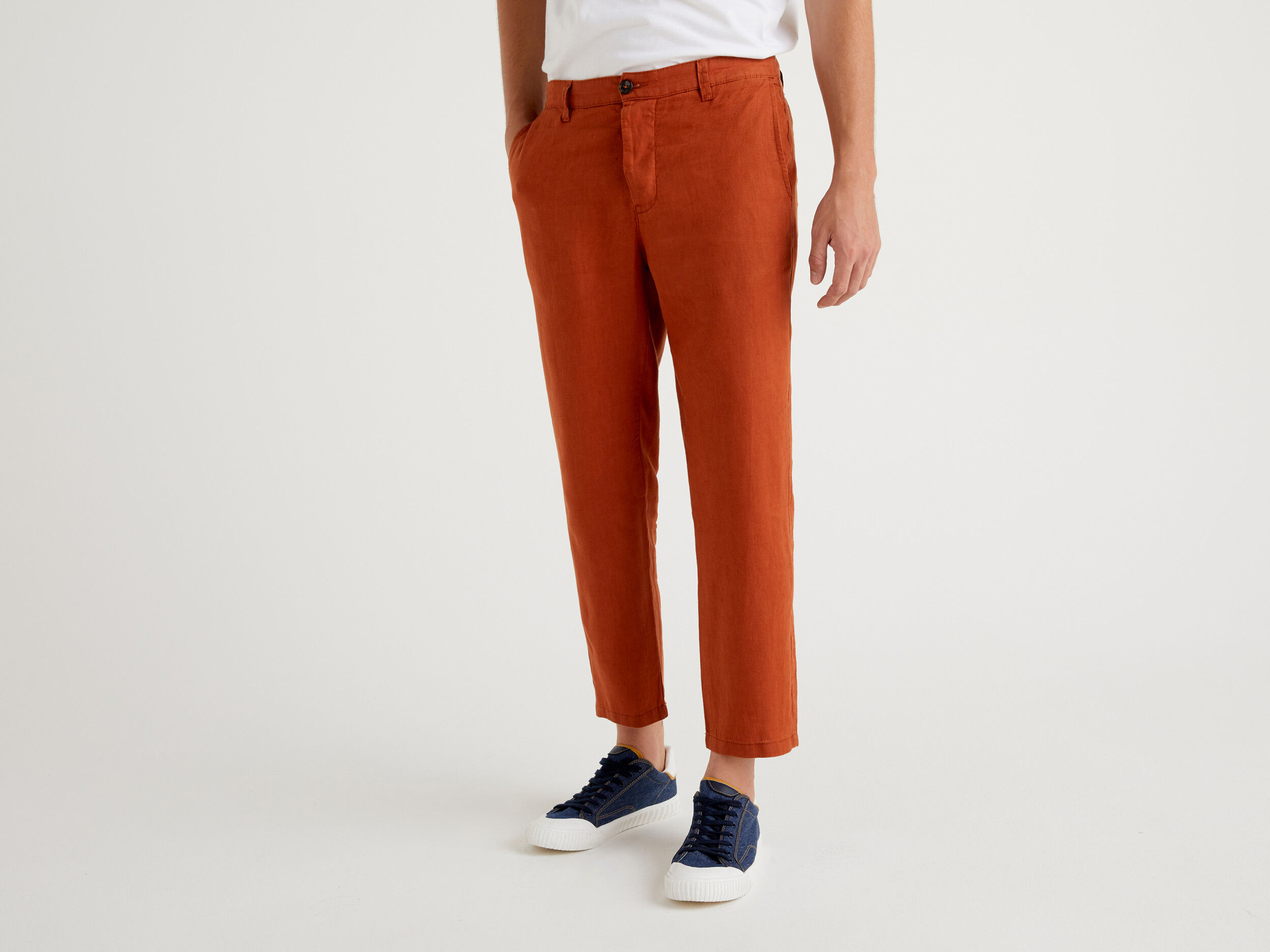 Pantaloni discount chino benetton