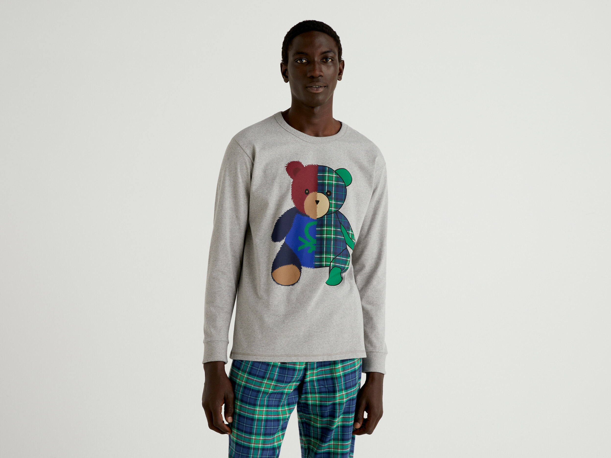 Teddy bear print sweater new arrivals