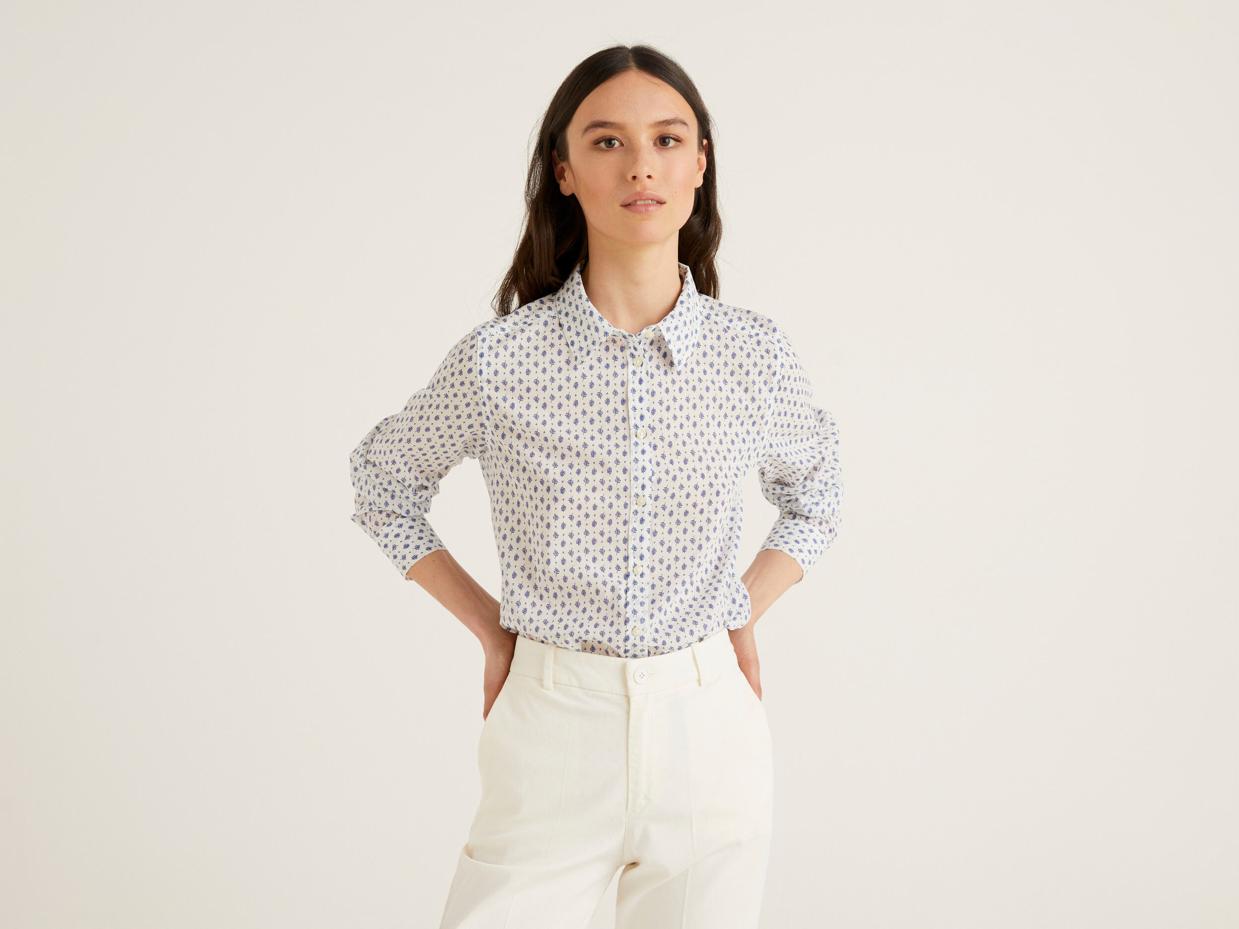 Camisa blanca sales estampada mujer