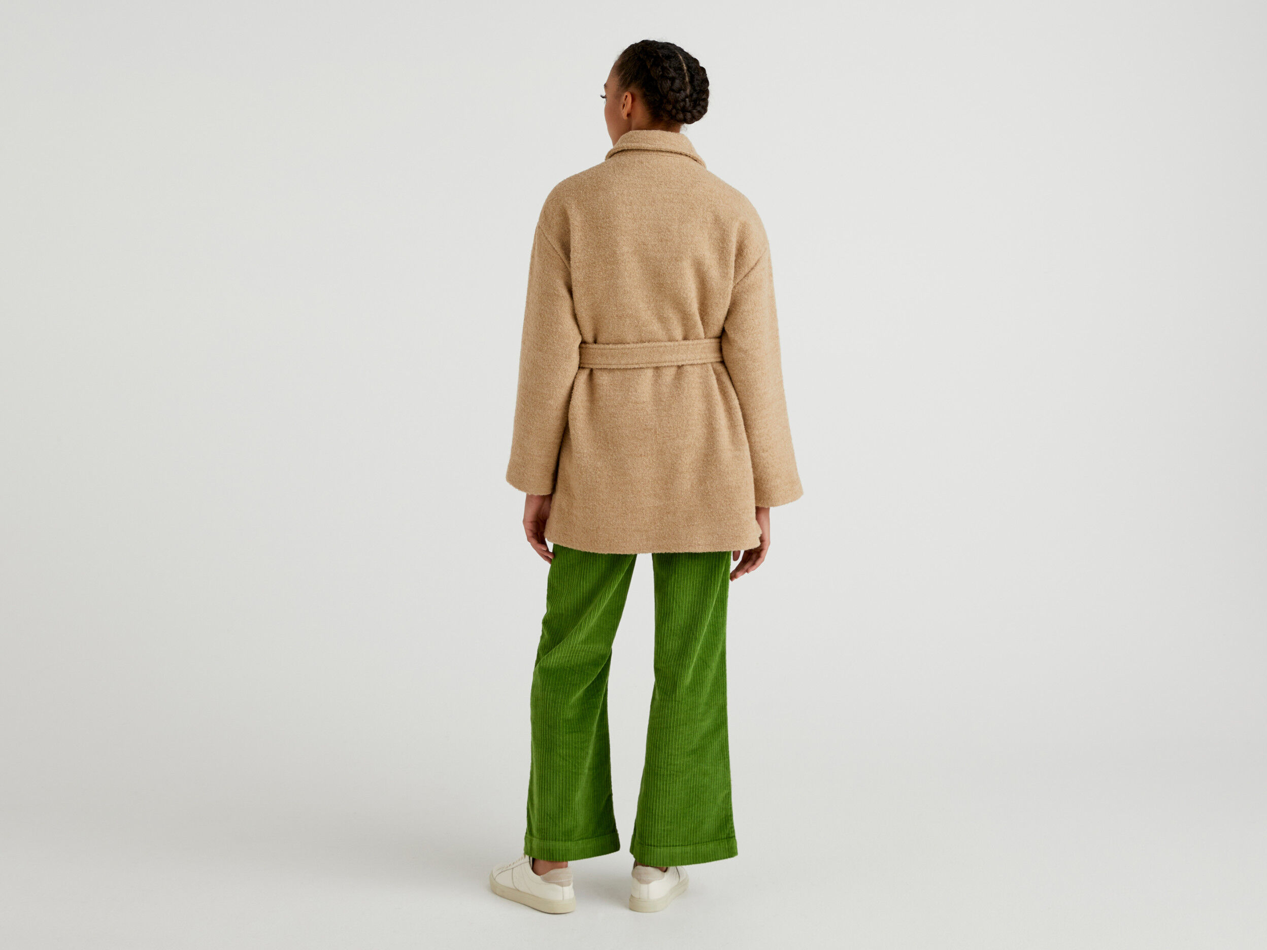 Short coat top with belt