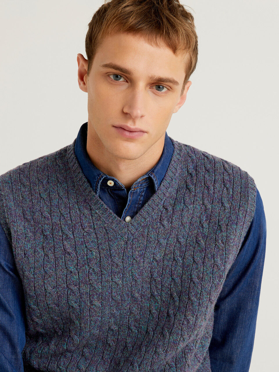 Mens cable 2024 knit vest