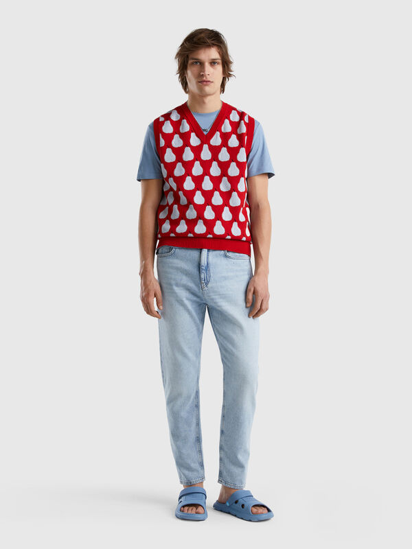 Red vest with pear pattern Men