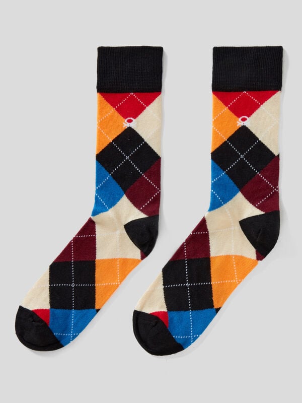 3/4 patterned socks