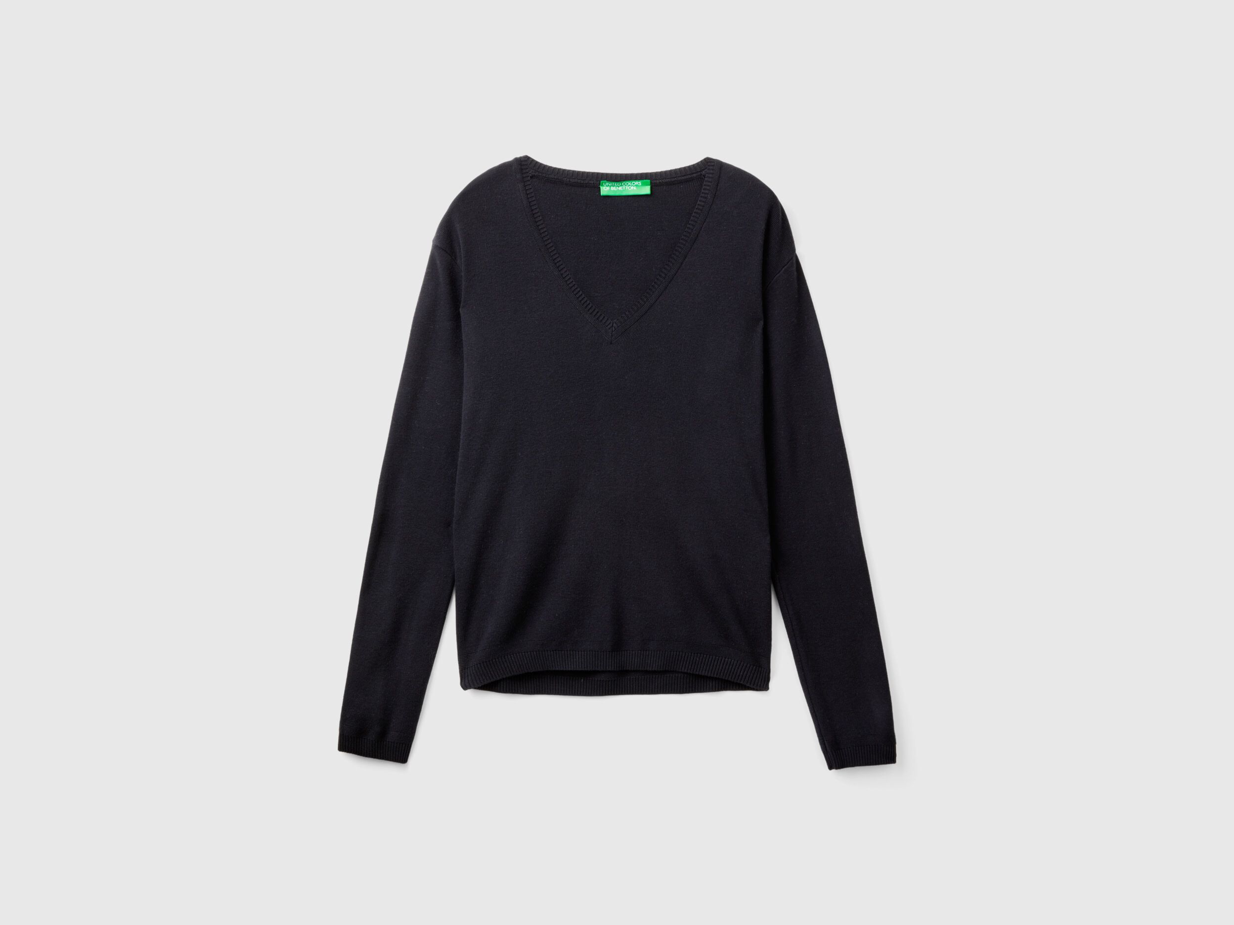 V neck sweater in pure cotton Black Benetton