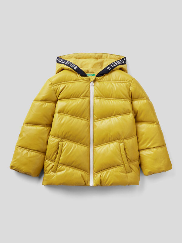 Padded jacket with hood in recycled wadding Junior Boy