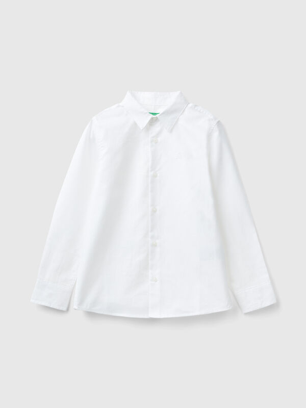 Camisa clásica de puro algodón. Niño
