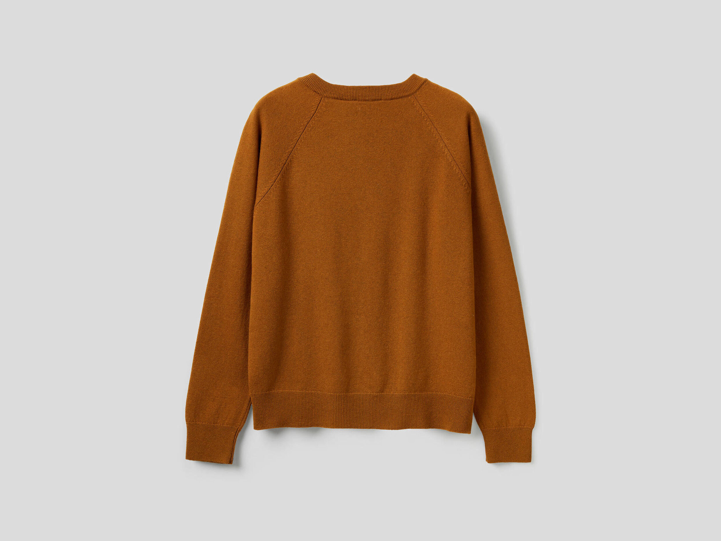brown pullover sweater
