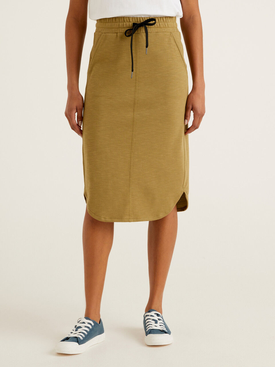 Khaki pencil hotsell skirt juniors