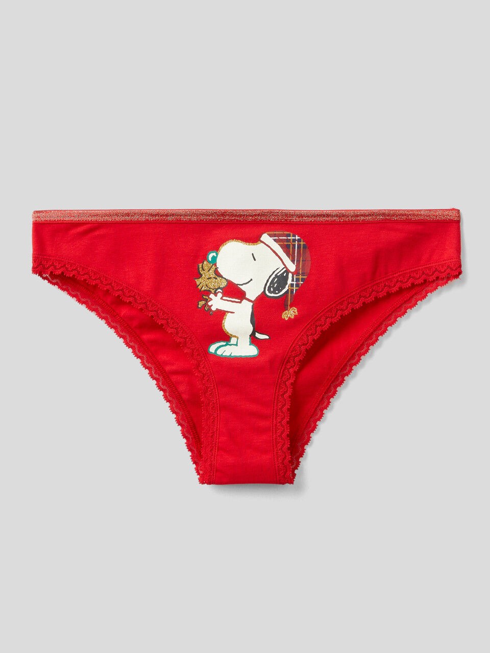 Strings and Thongs Undercolors 2024 Benetton