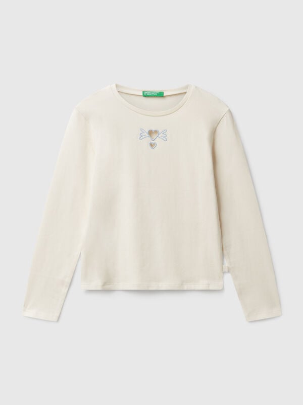 Camiseta con corazones recortados Niña