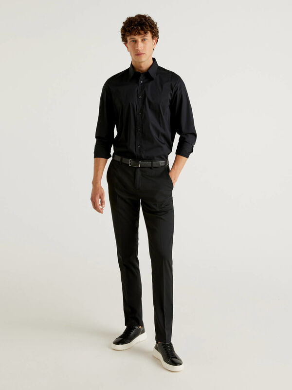 Slim fit trousers with crease Men
