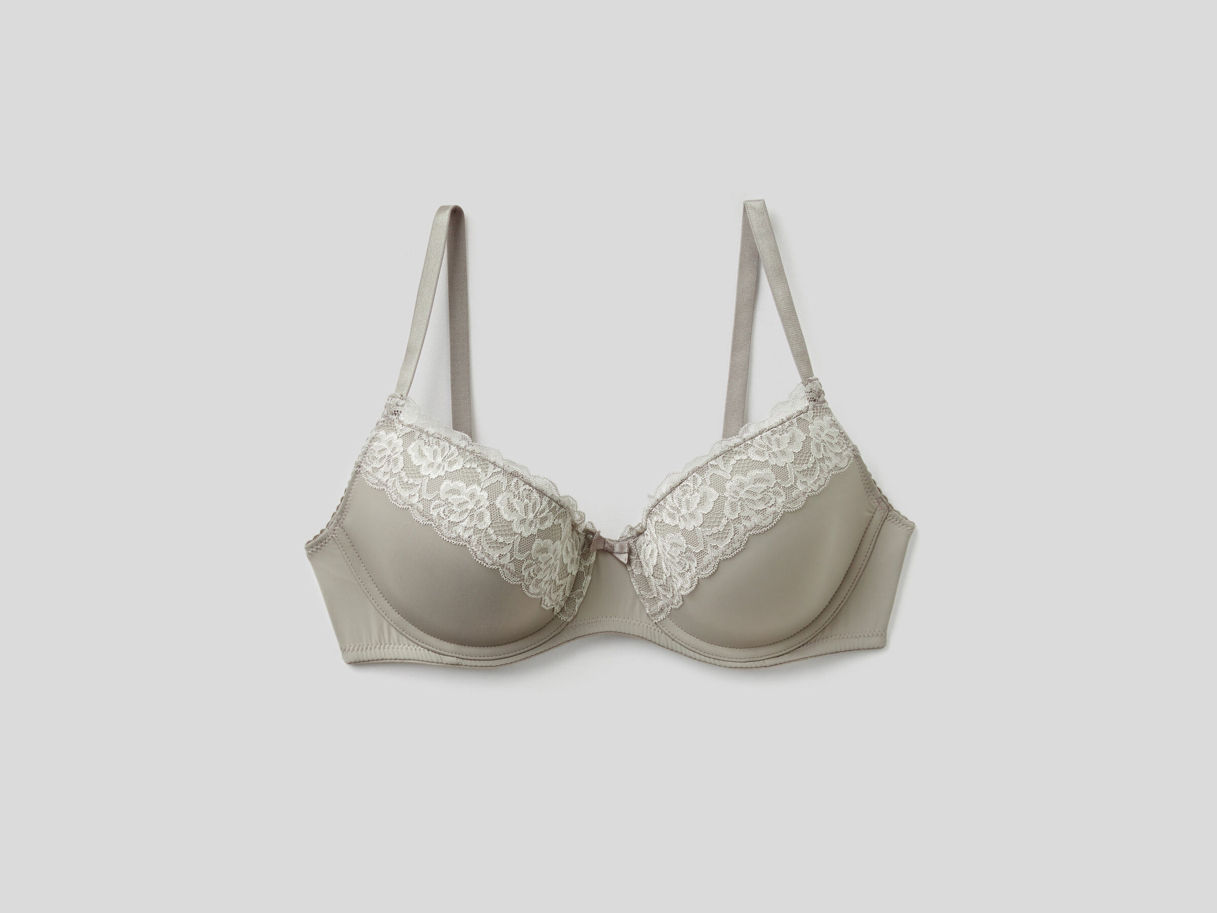 Padded bra with lace and bow image number 3