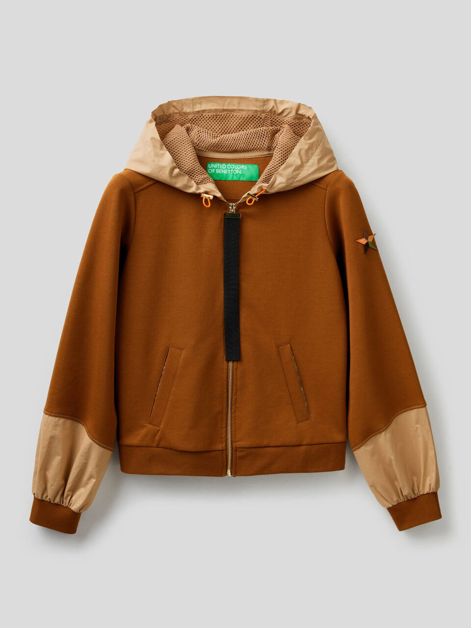 Sudadera con cremallera y capucha image number null