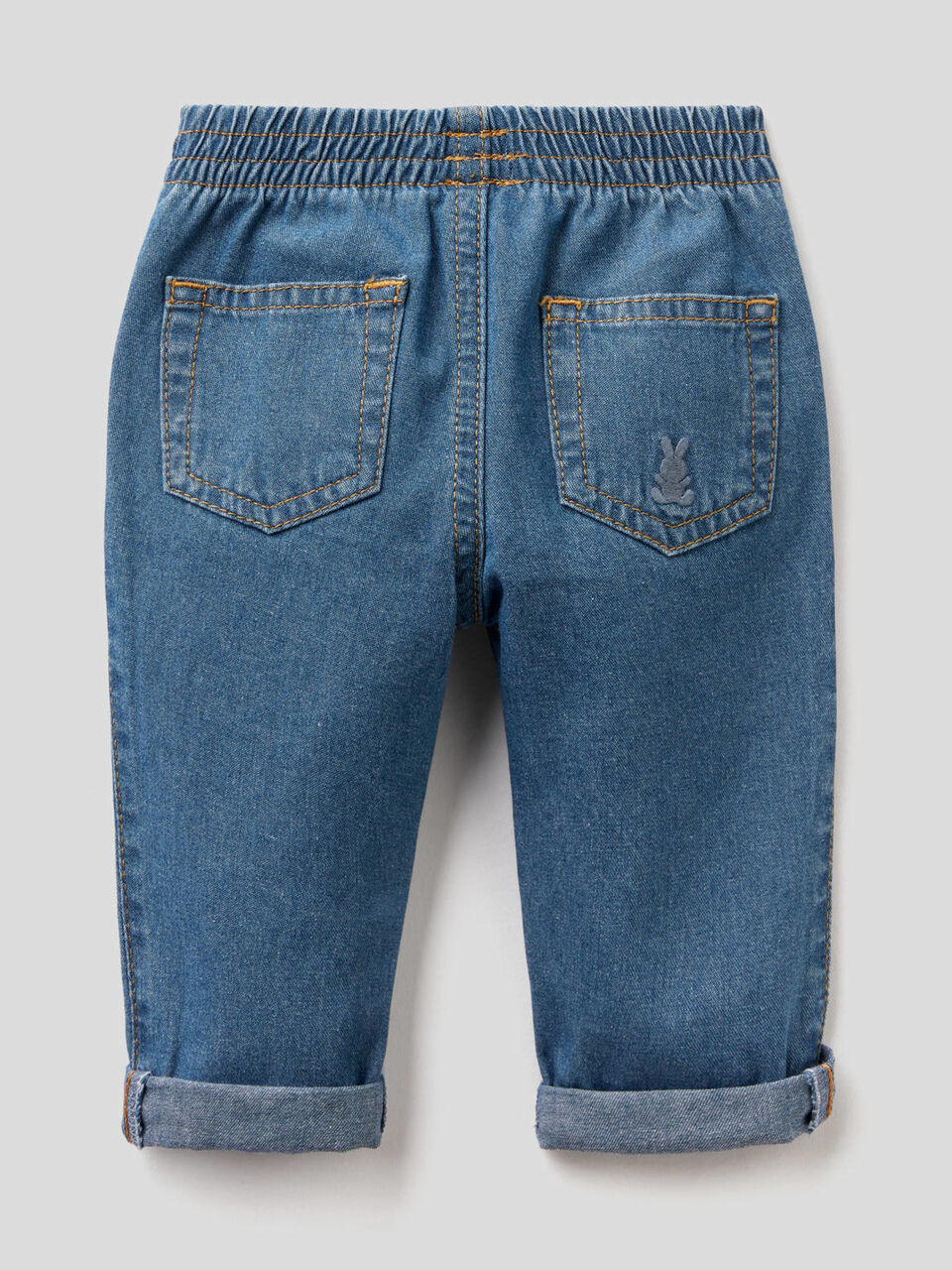 Jeans in 100% cotton denim image number 2