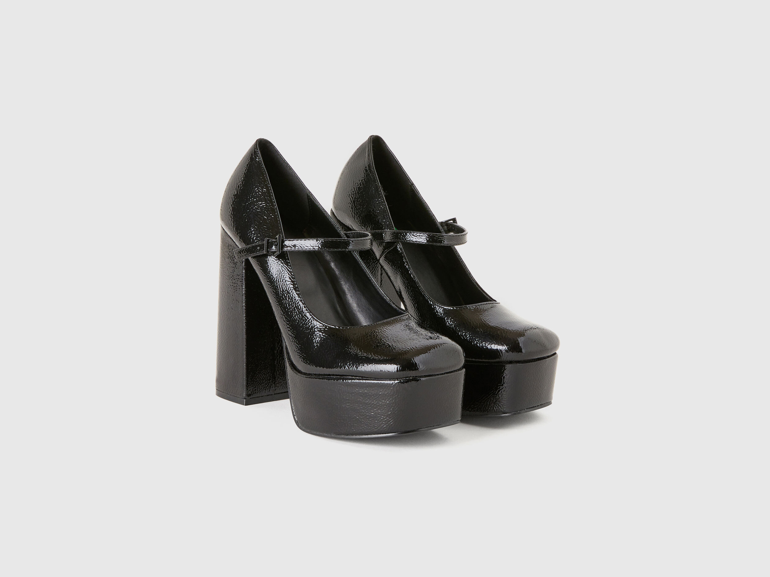 Polar chunky 2025 high heeled mary