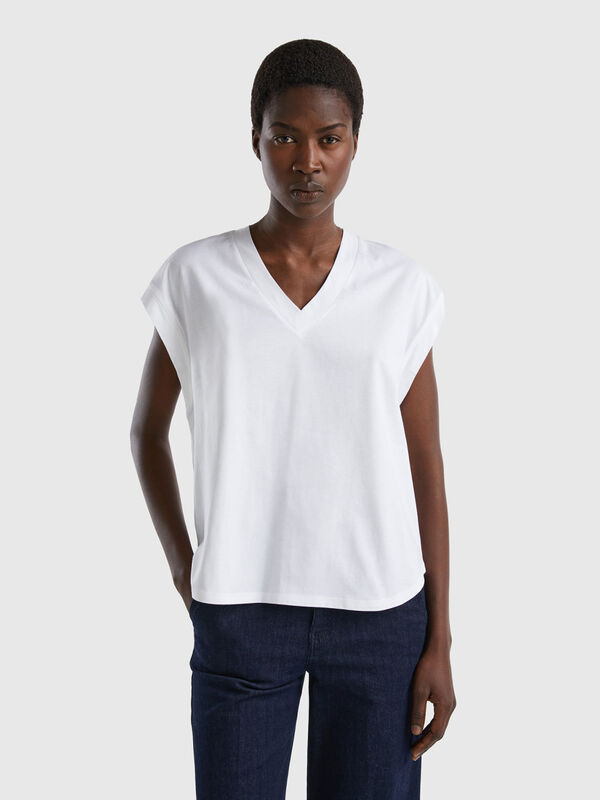 Camiseta de 100 % algodón con escote de pico Mujer