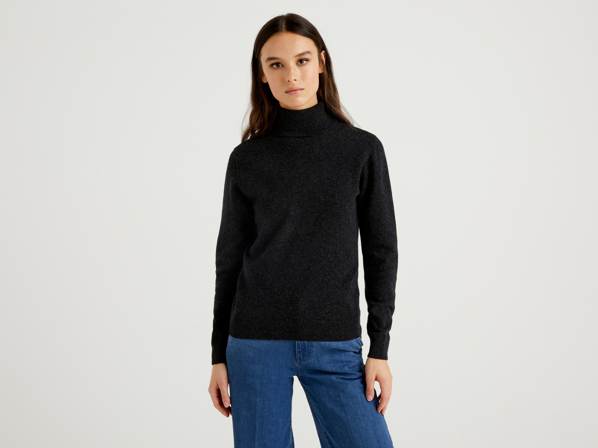 charcoal grey turtleneck