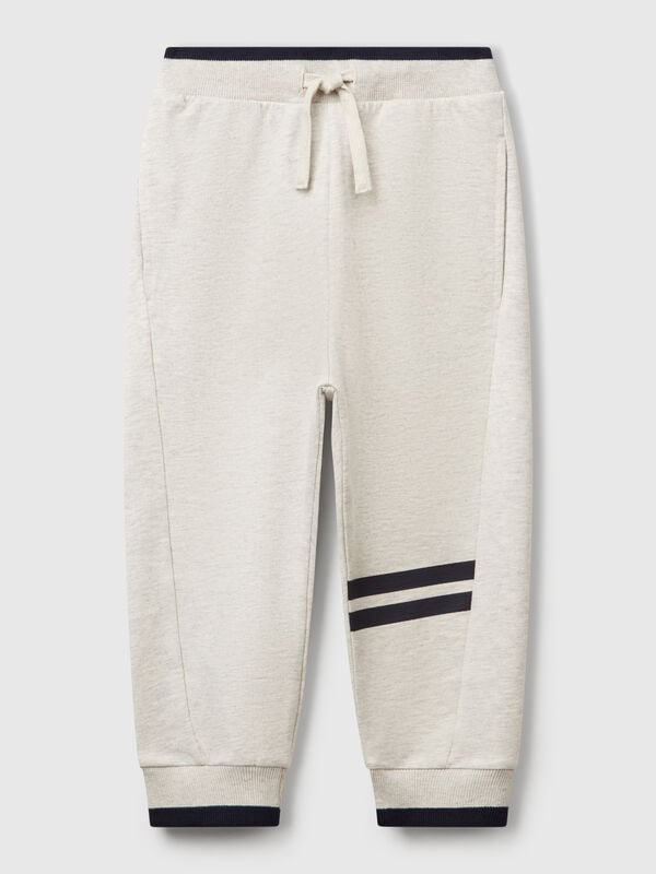 Joggers de forro polar ligero Niño