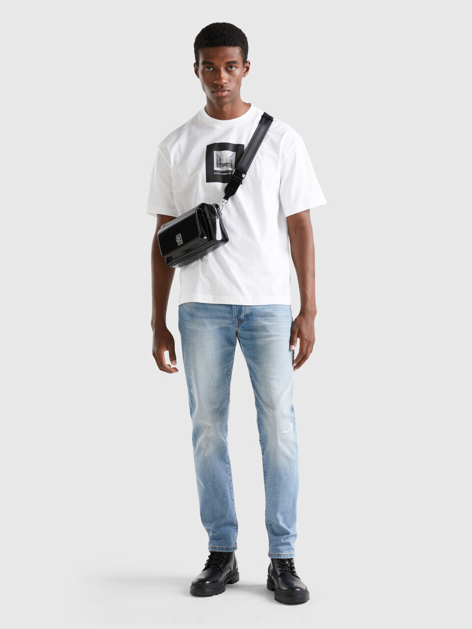 Men jeans sales and t shirt