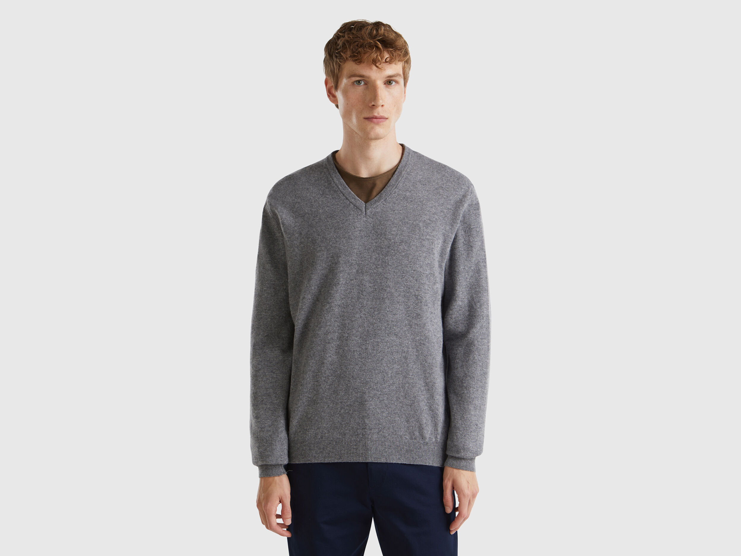V Neck Merino Wool Sweater Men 2024 Benetton