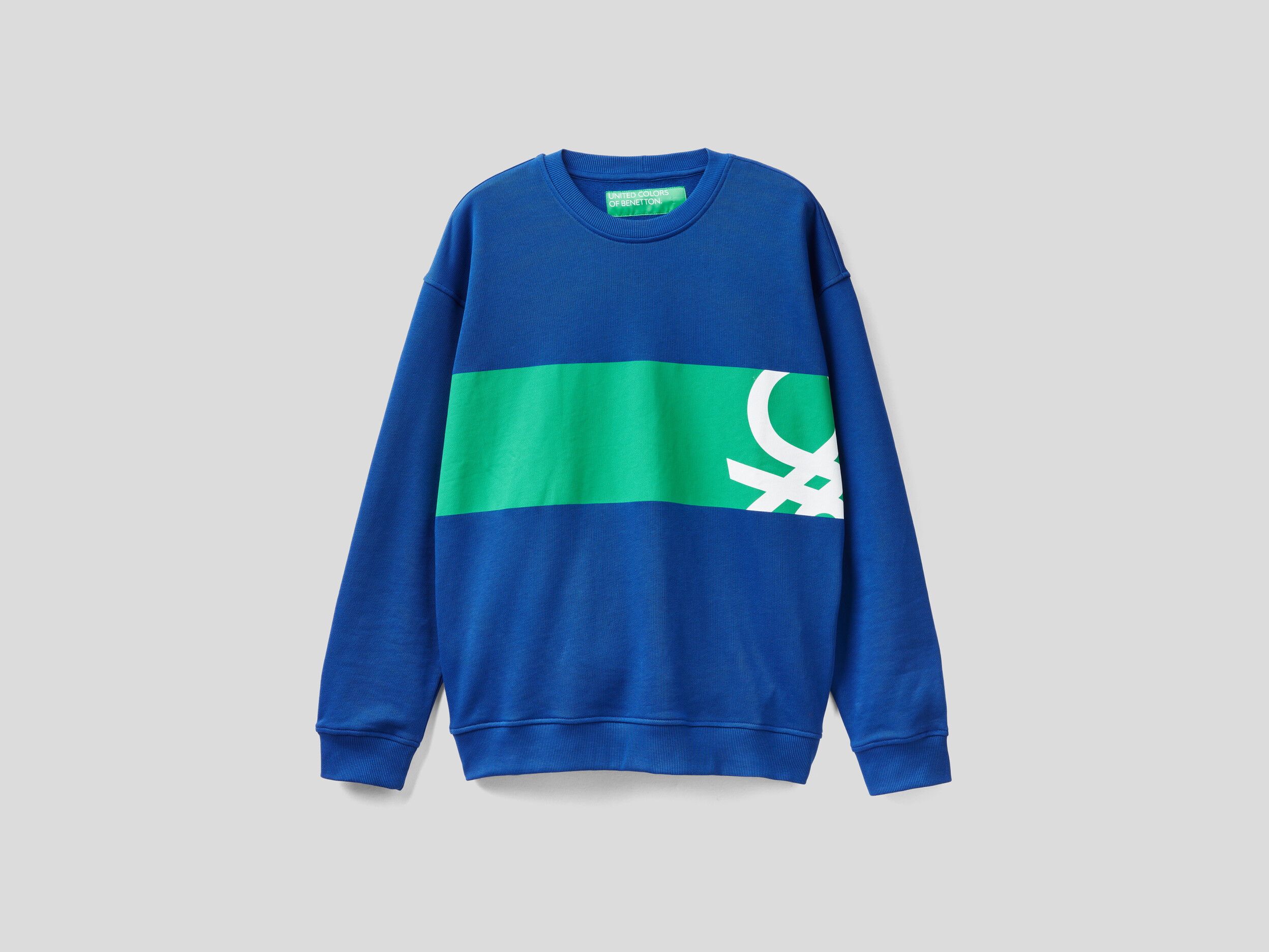 Benetton sweatshirt shop