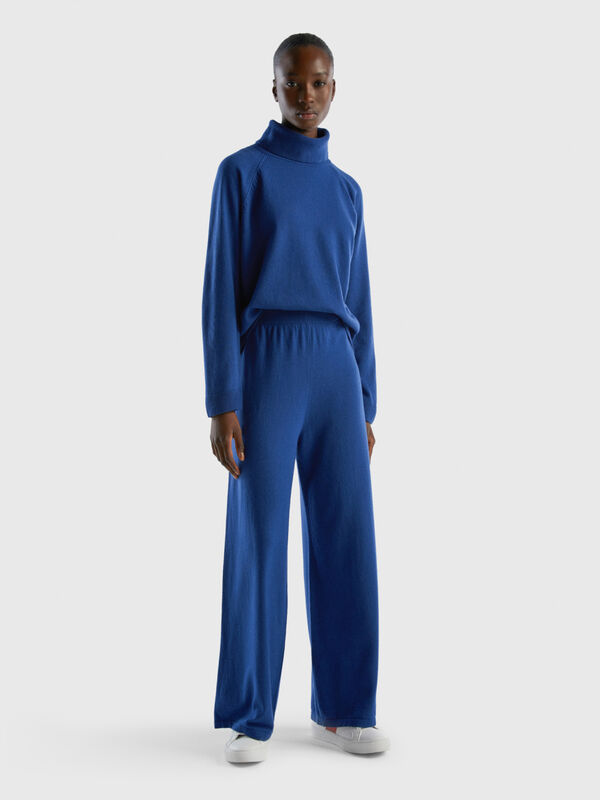 Midnight blue trousers in wool and cashmere blend Women