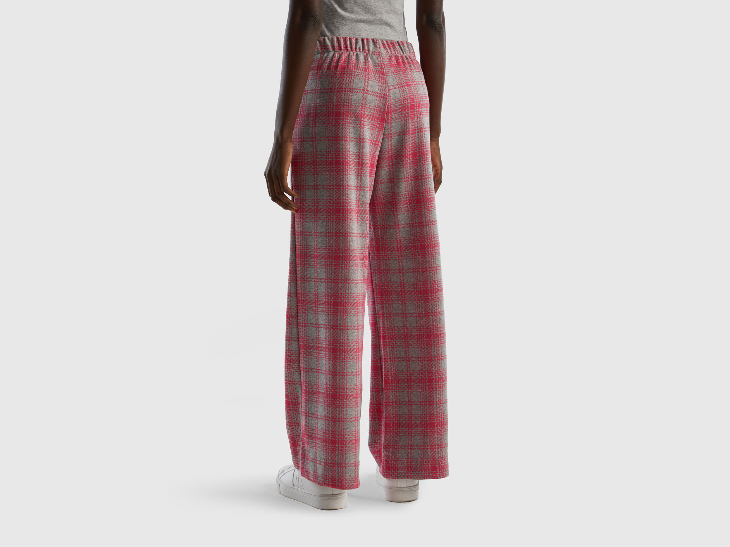 Buy Milumia Women's Mid Waist Plaid Print Cropped Pants Vintage Tartan  Trousers Grey at Amazon.in