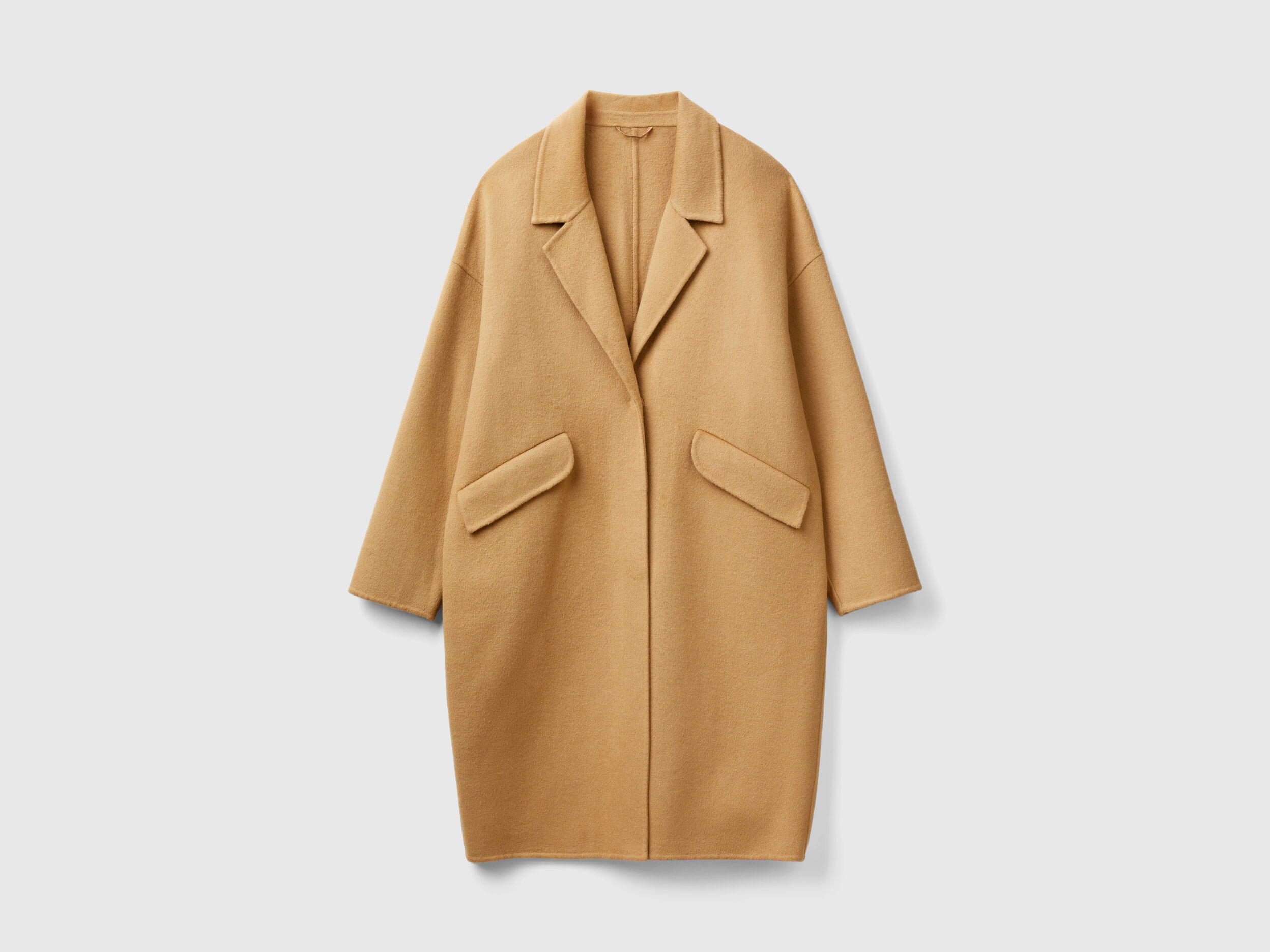 Camel coat benetton hotsell