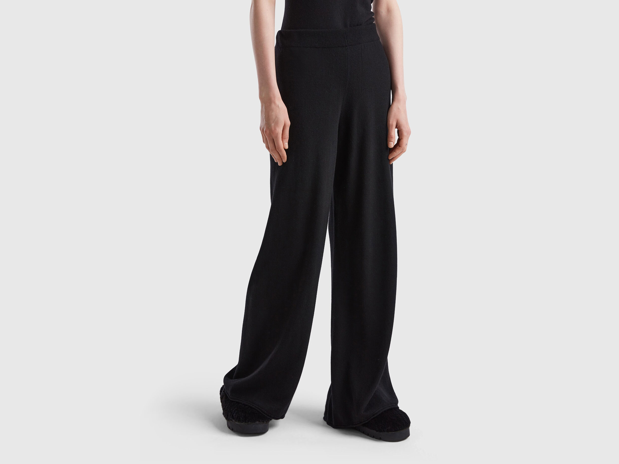 Pantaloni lana benetton outlet