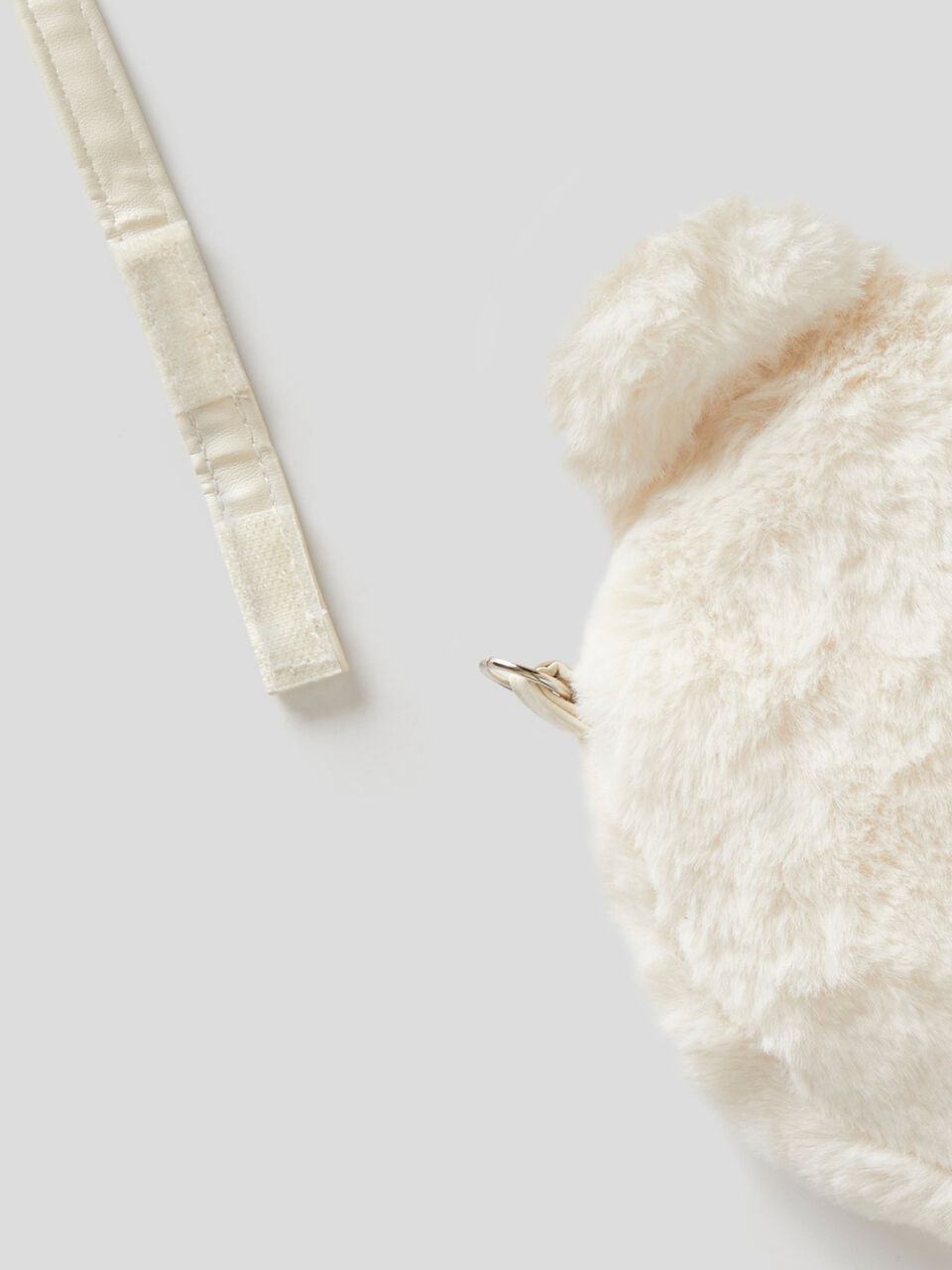 FAUX FUR BUNNY BACKPACK - Off White