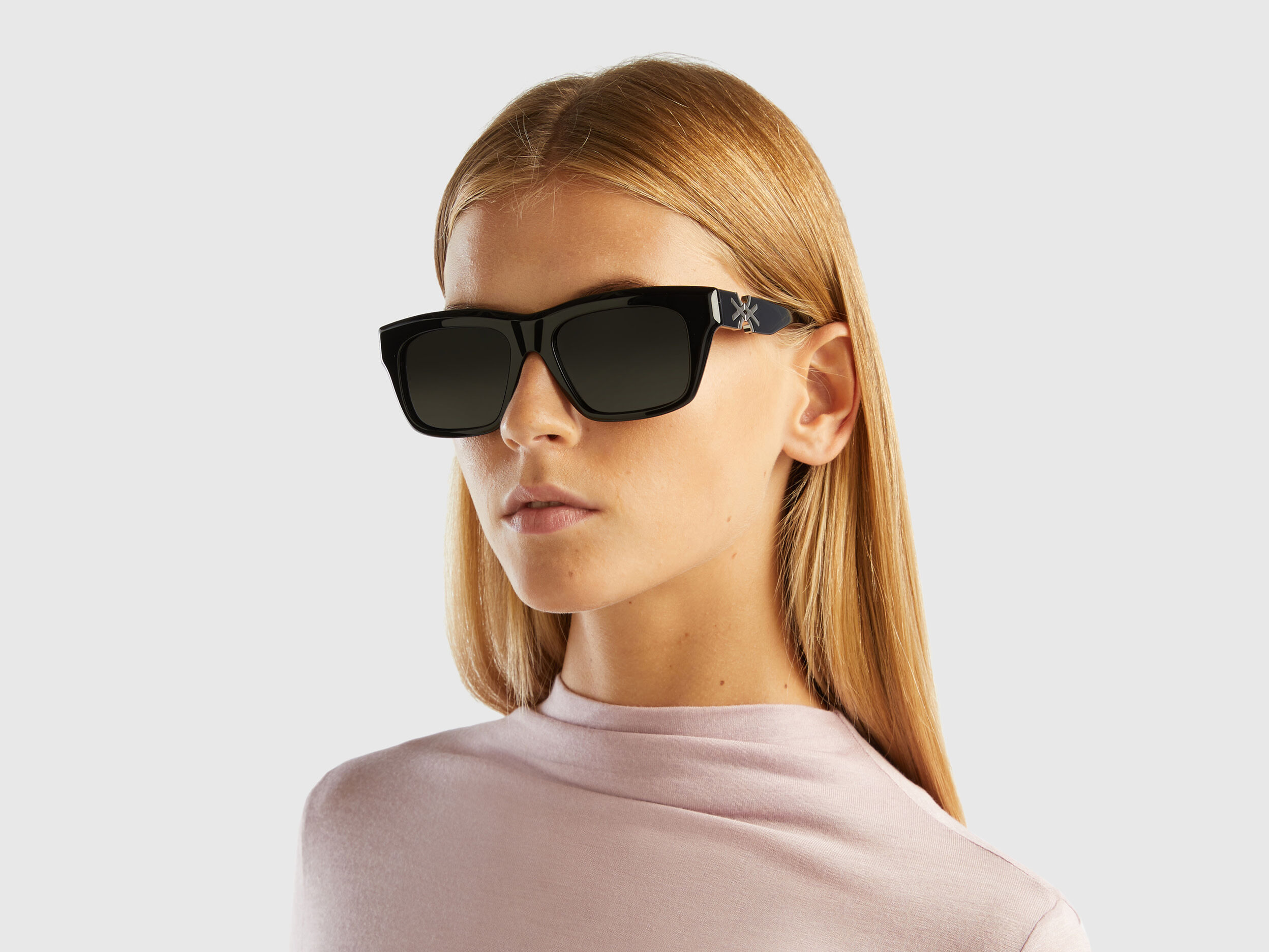 Black sunglasses Black Benetton