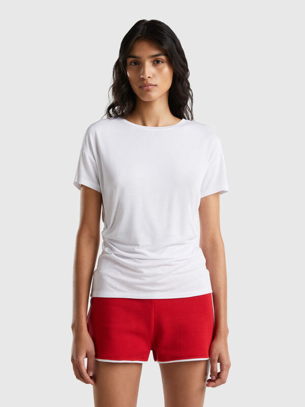 T-shirt with knots on the sides Women
