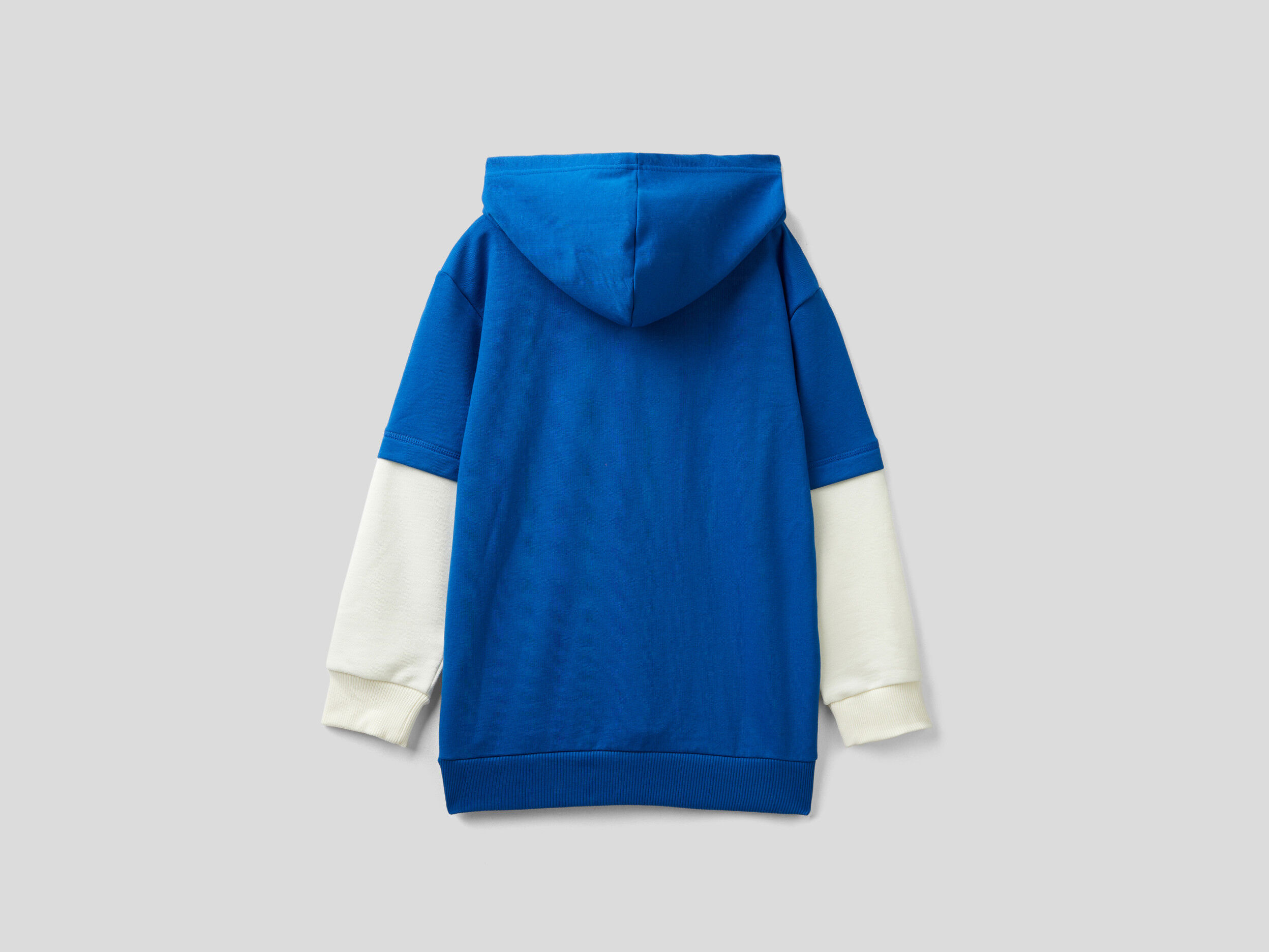 Sweatshirts with different cheap colored sleeves