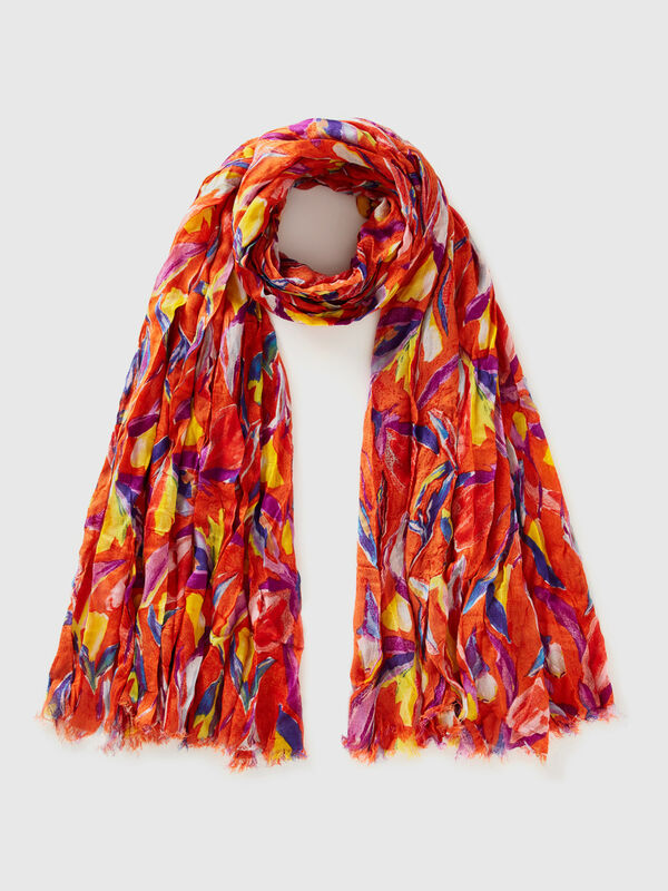 Patterned scarf in sustainable viscose Women