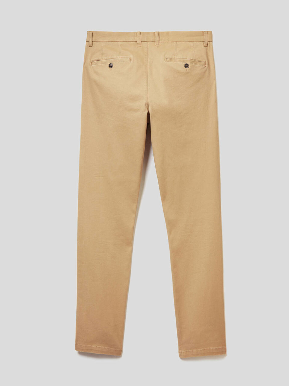 Chinos slim fit de algodón elástico image number 2