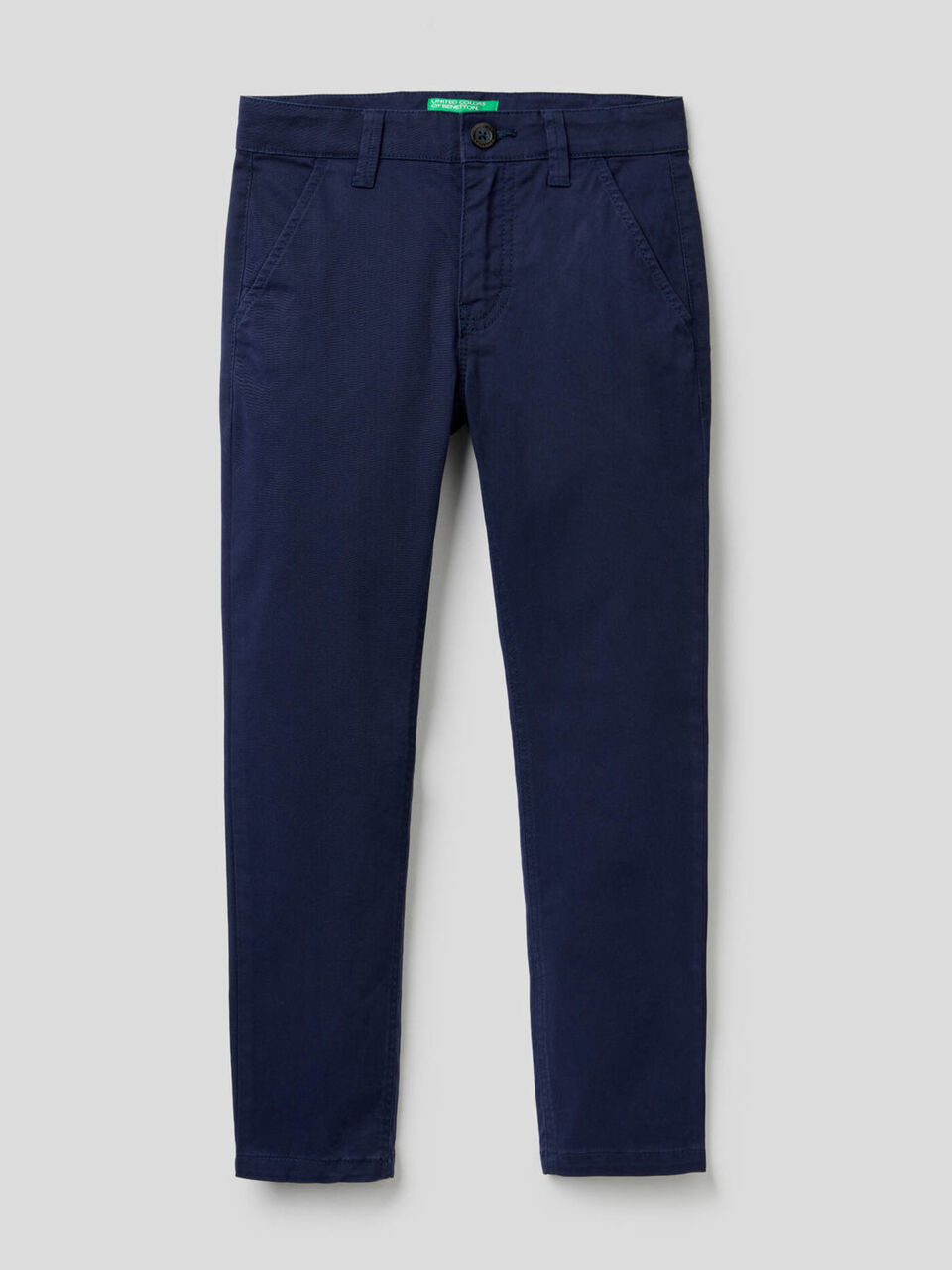 Chinos slim fit de algodón elástico image number 1