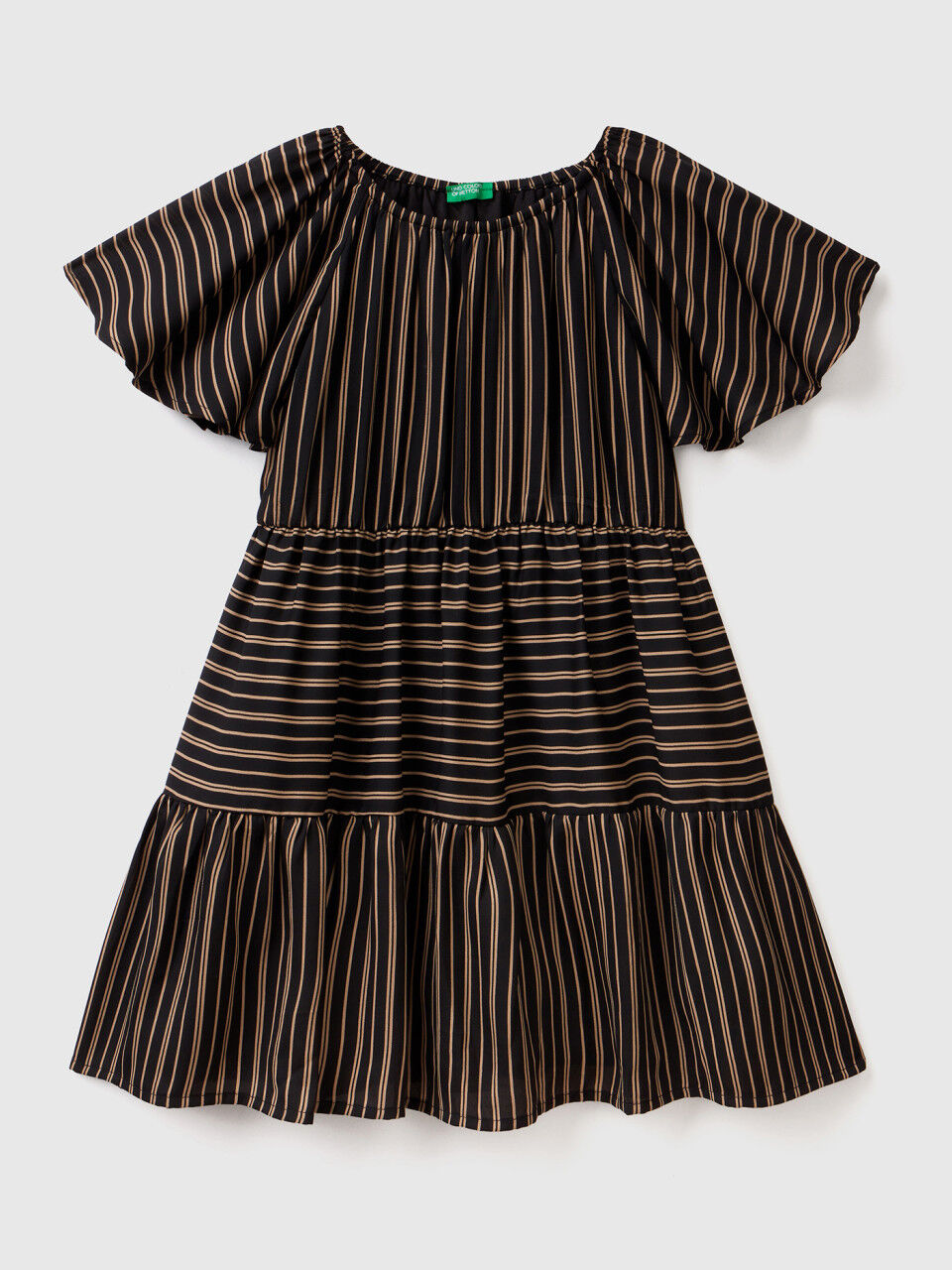 Vestidos Niña y Monos Nueva Colección 2023 | Benetton Vestidos Niña y Monos Nueva Colección 2023 | Benetton