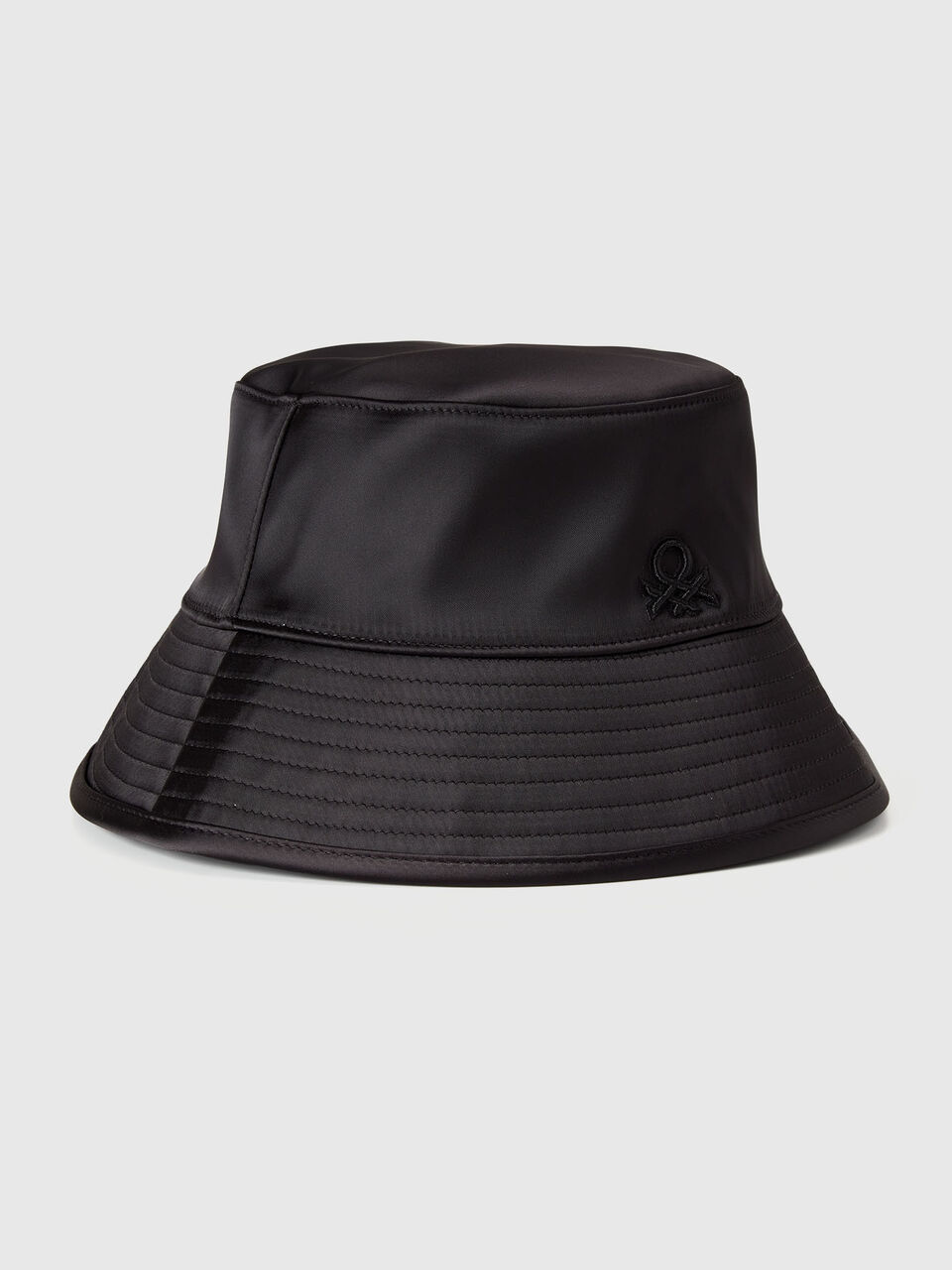 HAT Mujer image number null