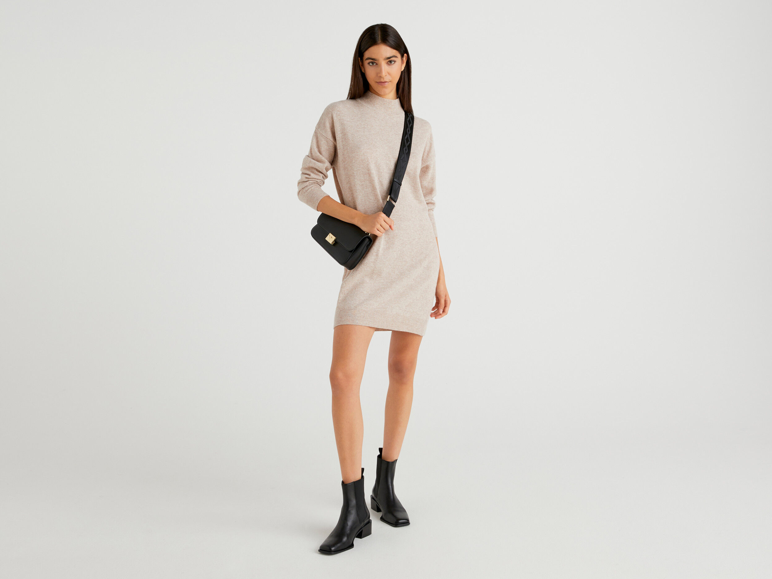 Short sweater dress Beige Benetton