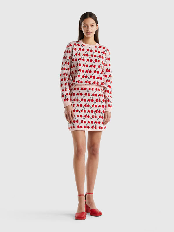 Pink sweater with cherry pattern Women