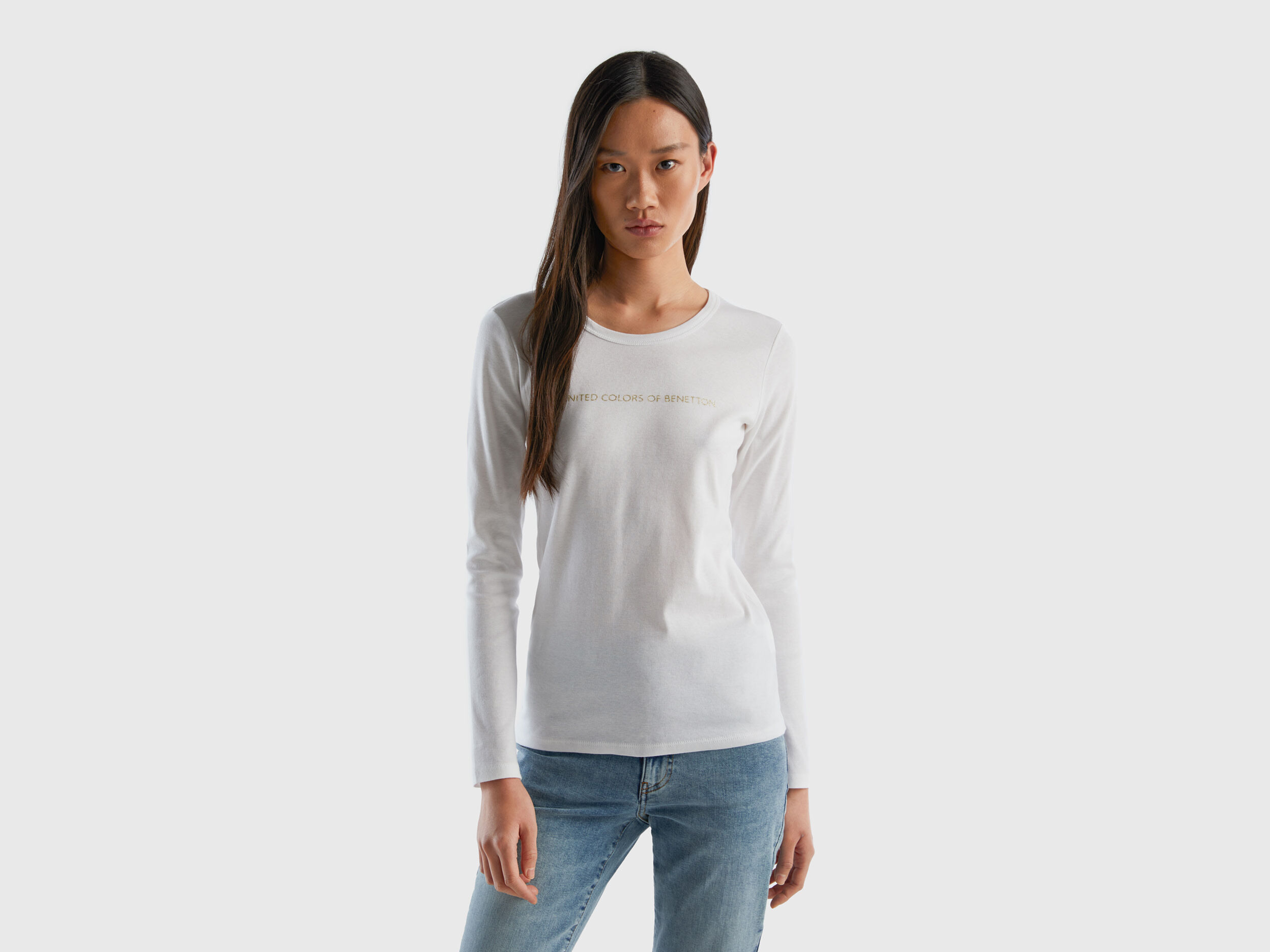 Long sleeve white t shirt in 100 cotton White Benetton